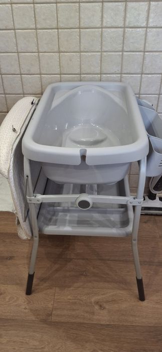 Wanienka z przewijakiem Chicco CUDDLE&BUBBLE
