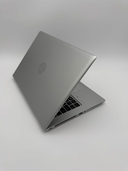 HP ProBook 640 G4 | i5 8250U | 8GB RAM | 256GB SSD | 1 ANO GARANTIA