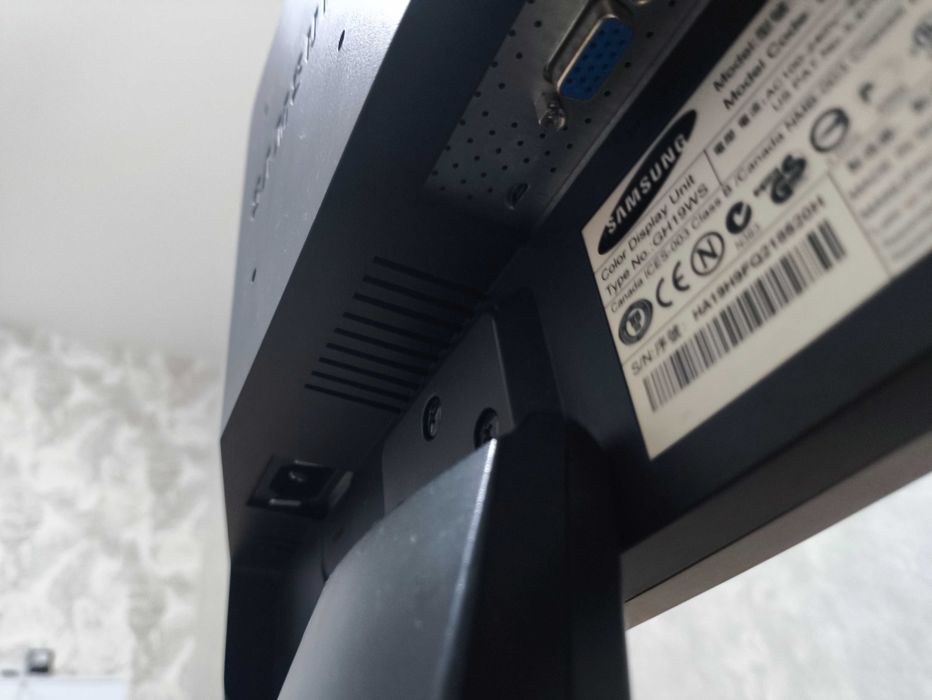 Монітор Samsung 19 дюймів 920 NW