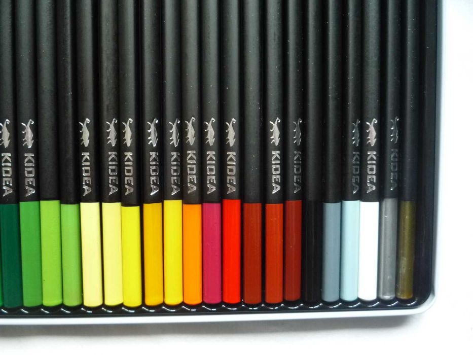 NOWE Kidea kredki trójkątne w metalowym pudełku, 36 kolorów