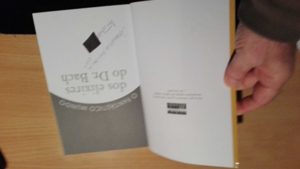 O Fantástico Mundo dos Elixires do Dr. Bach de Alicia Hart (Portes grá