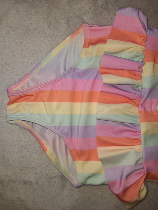Дитячий купальник Primark(вік 6-7 років)