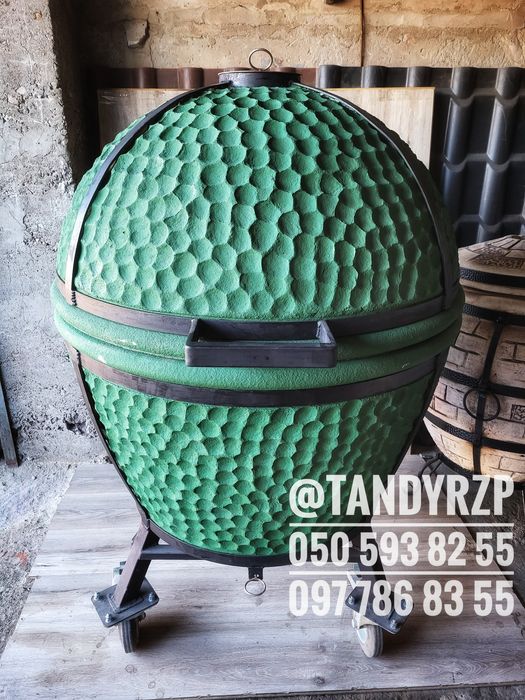 Гриль барбекю. Вугільний гриль