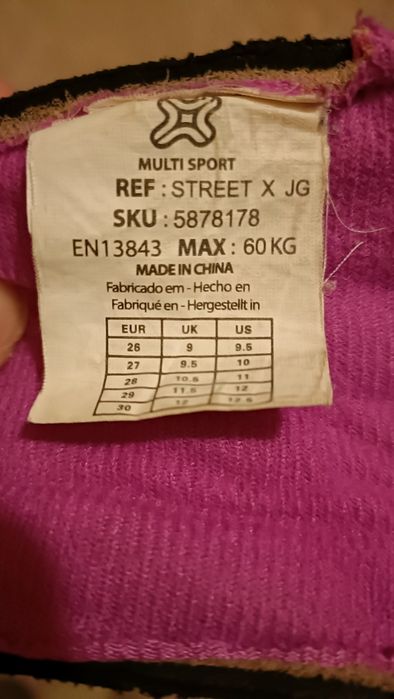 Patins em linha de menina