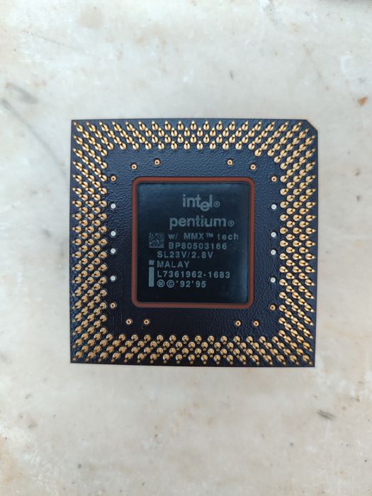 Kit PC Retro Socket 7: Pentium MMX 166 + AWE64 + Matrox PCI + Caixa e Fonte AT