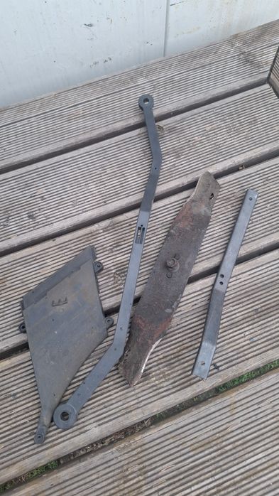 Obudowa kosiarki Ryobi + kilka części