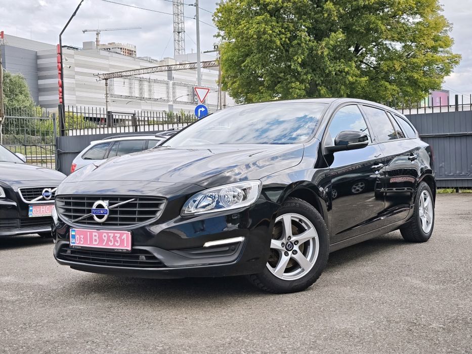 Volvo V60 Facelift 2015 2.0 D3 автомат ВІДЕО