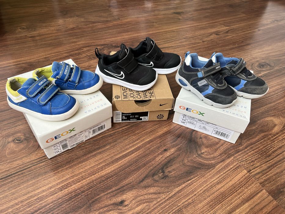 Дитячі кросівки geox, nike