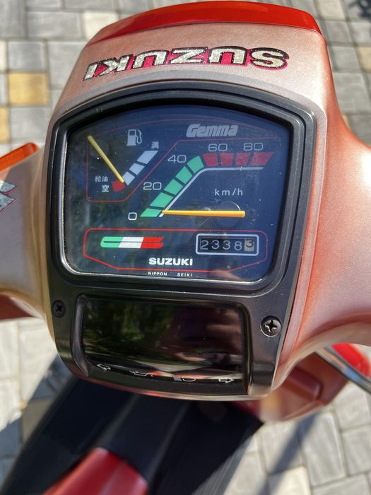Suzuki Gemma 80cc. Винтажный скутер 1983 года.