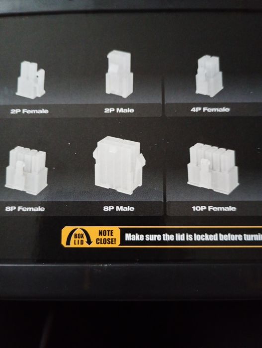 Zestaw: Zaciskarka plus 12 typów złączek