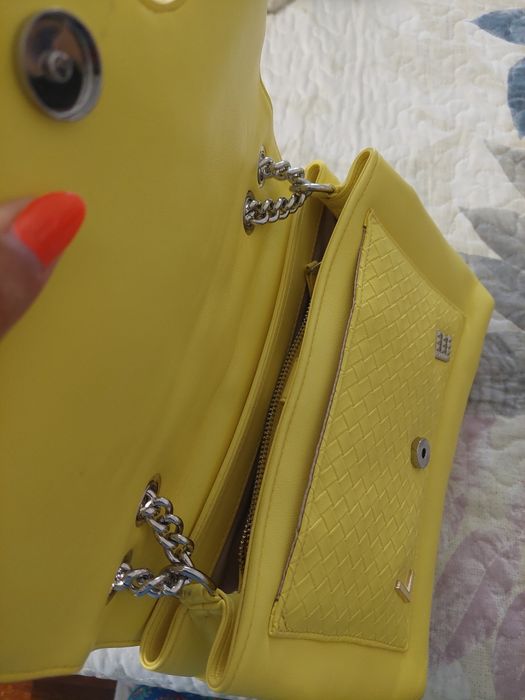 Mala Gaëlle amarela