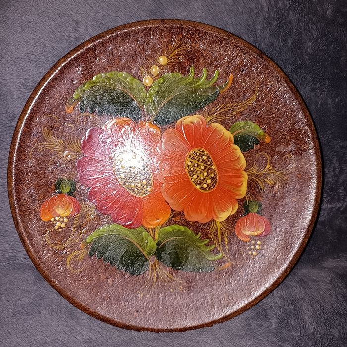 Тарелка настенная Петриковская роспись,бакелит.