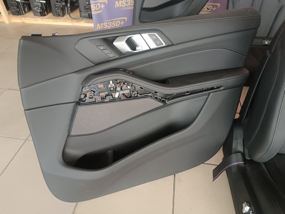 Комплект сидінь 2018 - 2026 BMW X5 G05 БМВ Х5 Г05 дверна карта, центральна консоль оригінал б/в 52107459215 5A34FD9 52107410472 комплект сидений