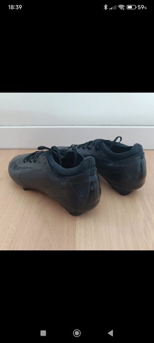 Chuteiras Nike Zoom Vapor 16 pro preto (42,5)