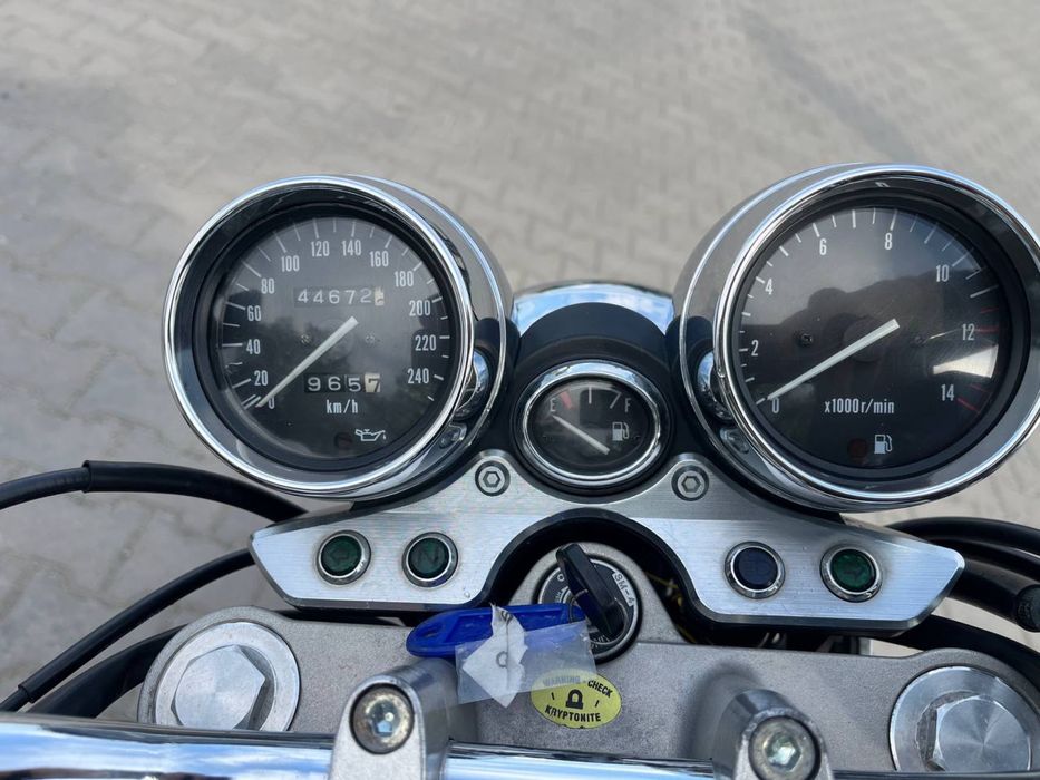 Suzuki inazuma 750 ідеальний стан!!