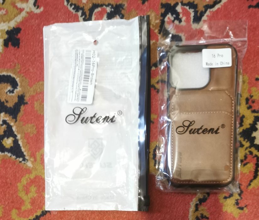 Чехол кошелек IPHONE 16 Pro.