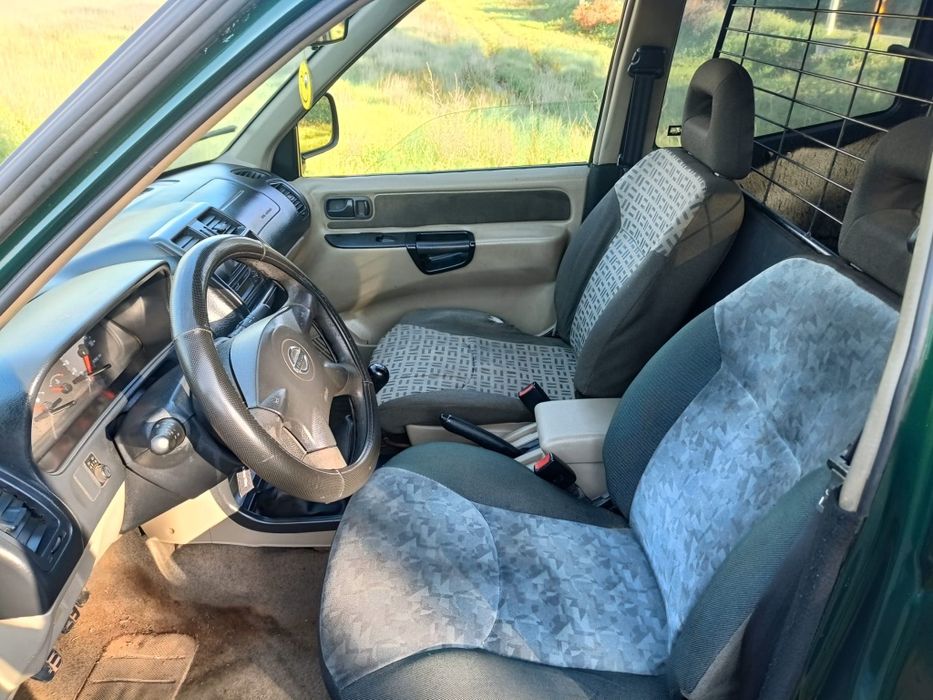 Vendo Nissan Terrano 2.7