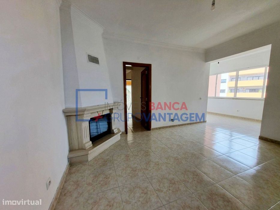Apartamento T2 no Bairro do Liceu em Setúbal