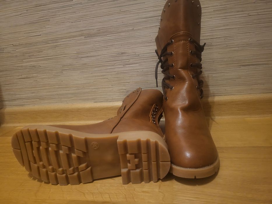 Buty zimowe damskie nowe