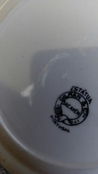 Louça antiga Sacavem e Massarelos em bom estado
