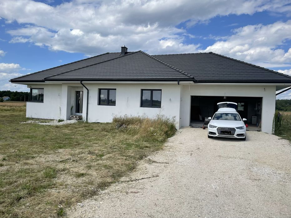 Wywóz mebli /opróżnianie mieszkań