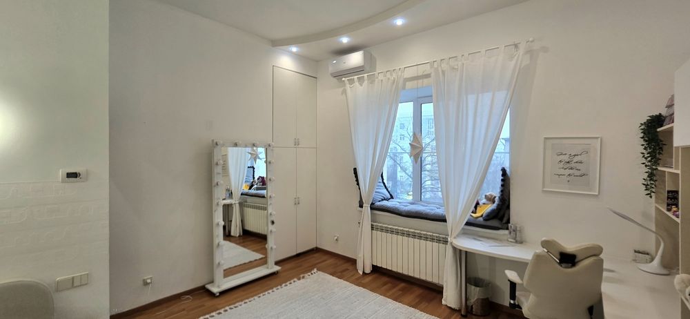 Продам 5к квартиру в центрі. Шовковична 7а, Печерськ, Липки, Хрещаткик