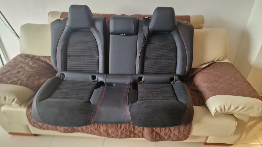 Bancos traseiros Mercedes W176