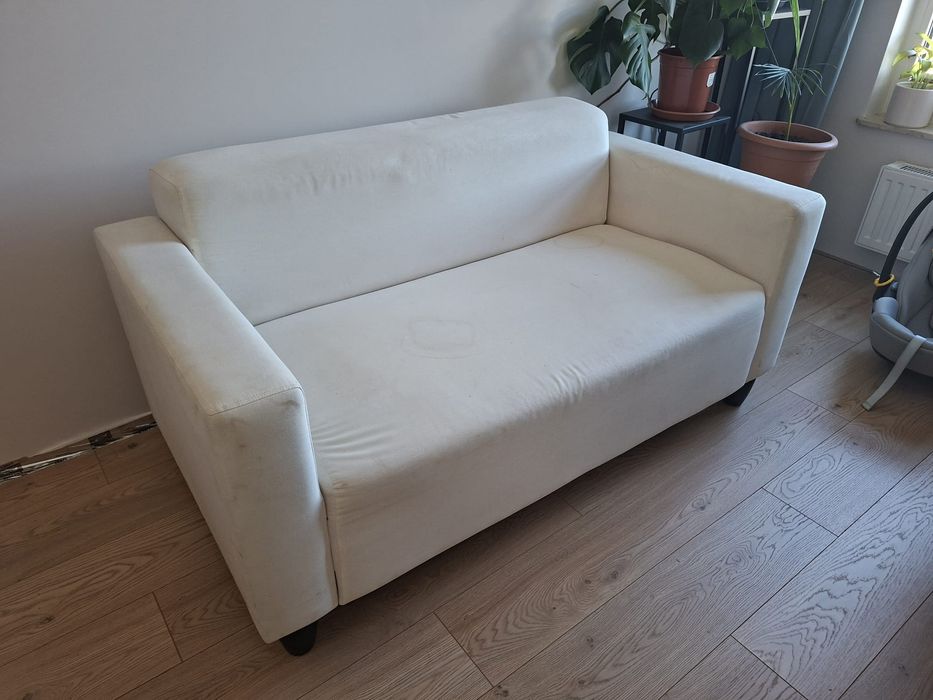 Sofa / Kanapa- oddam za darmo