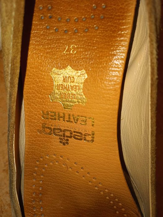 Calçado sexo feminino n.37