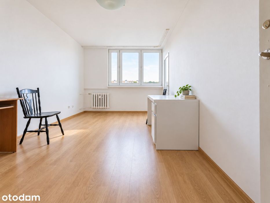 Pełny rozkład | Osiedlowy szlaban | Balkon