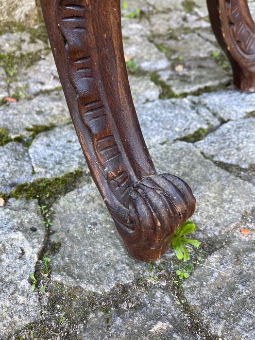 Credência antiga com tampo mármore rosa