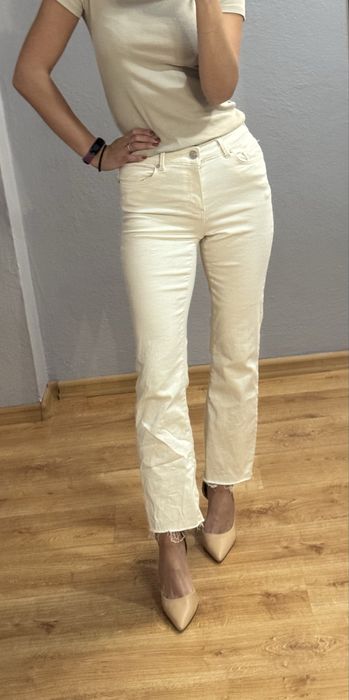 Spodnie ecru dzowny