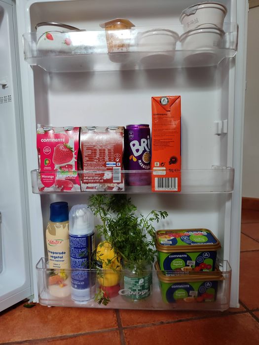 Oportunidade: Frigorífico  Candy