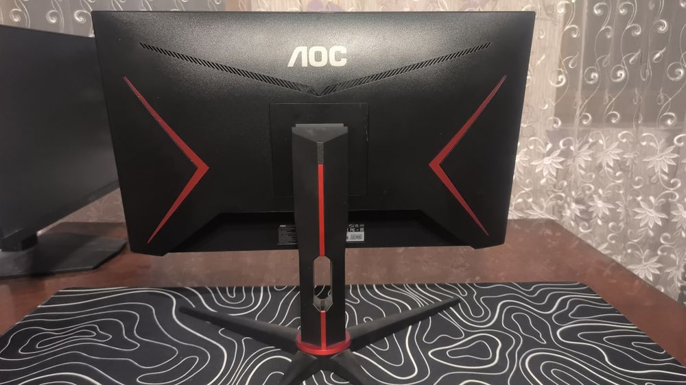 AOC 24G2 — 24" IPS / Full HD / 165 Гц