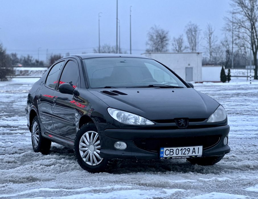 Peugeot 206 2007р 1.4 бензин