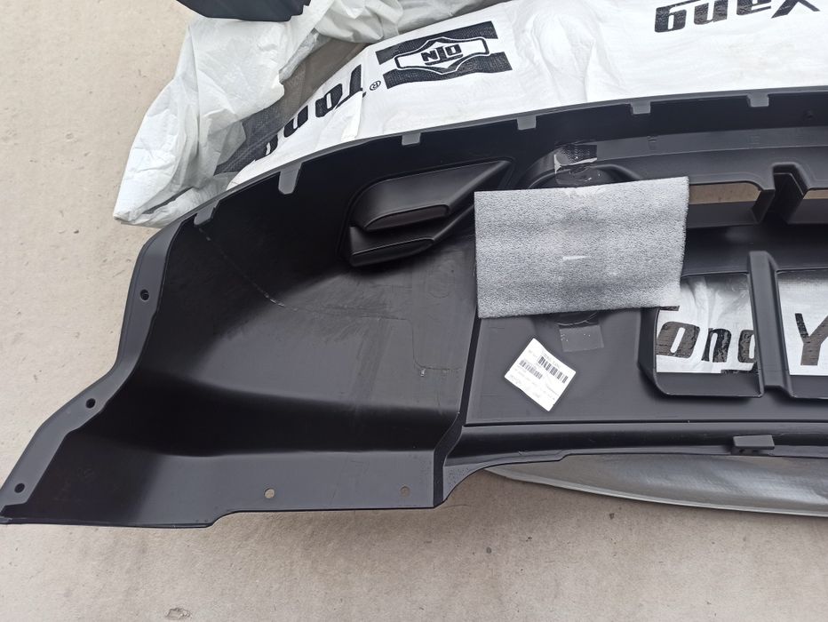 Бампер передний Jeep Patriot 2011-22  джып патриот 68091521AA,68091523