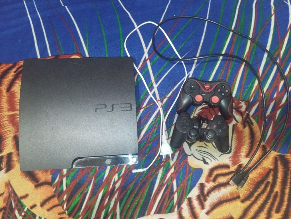 игровая приставка PlayStation 3 slim