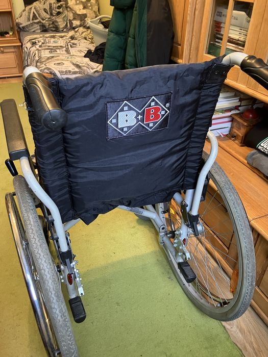 Schodołaz kroczący Scalamobil S30 IQ + wózek inwalidzki