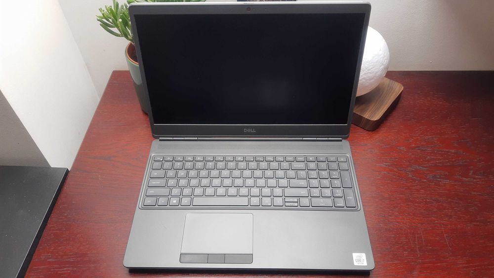 Dell Precision 7550 i7 RTX Quadro 3000 6GB 16GB RAM 512SSD zamiana