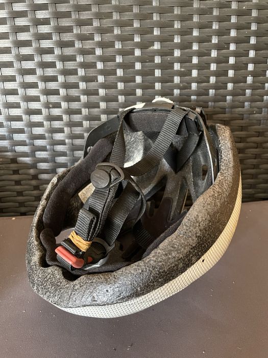 Capacete ciclismo polisport