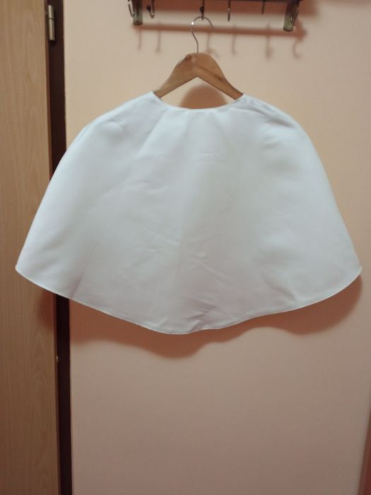 Biała suknia ślubna