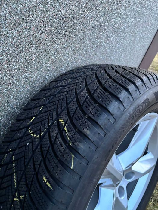 Felgi Audi Q7 4M koła zimowe 19 cali 255/55/19 Bridgestone 7mm