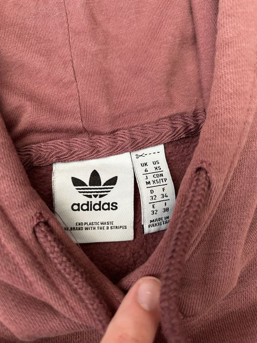 Худі adidas з принтом на спині