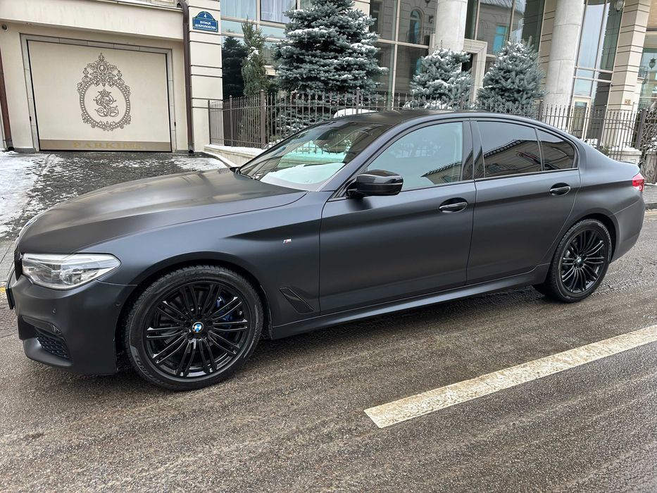 BMW 5 Series 2017 530i 252 к.с. xDrive M Package Офіційний!