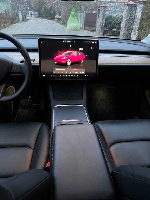 Tesla Model Y Long Range Dual Motor 82 kW