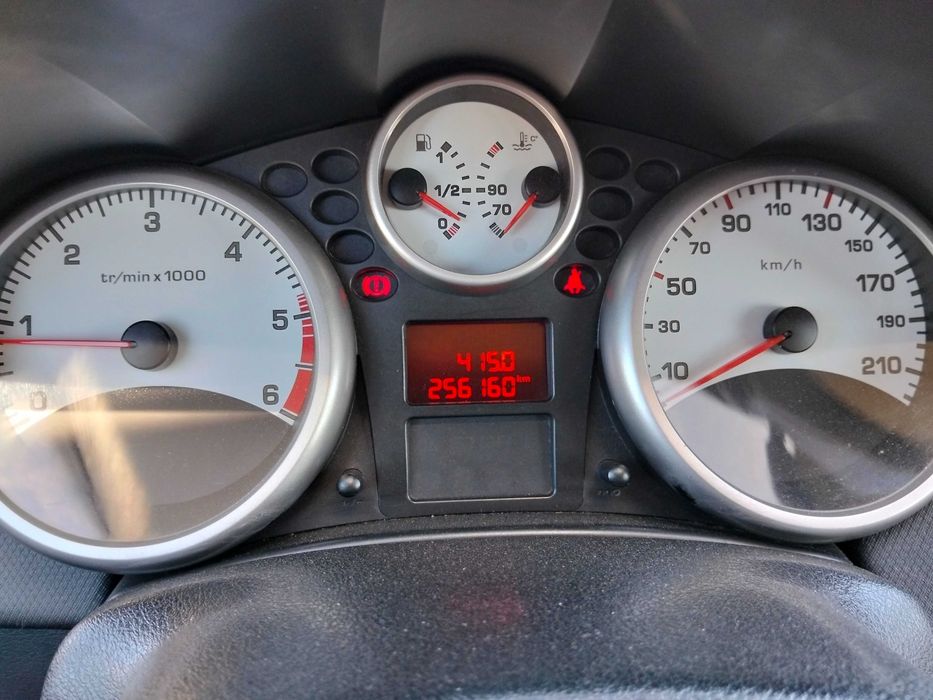 Peugeot 207 1.4 HDI