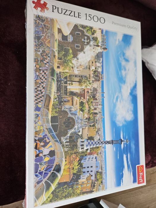 Puzzle Trefl Park Güell, Barcelona 1500 elementow