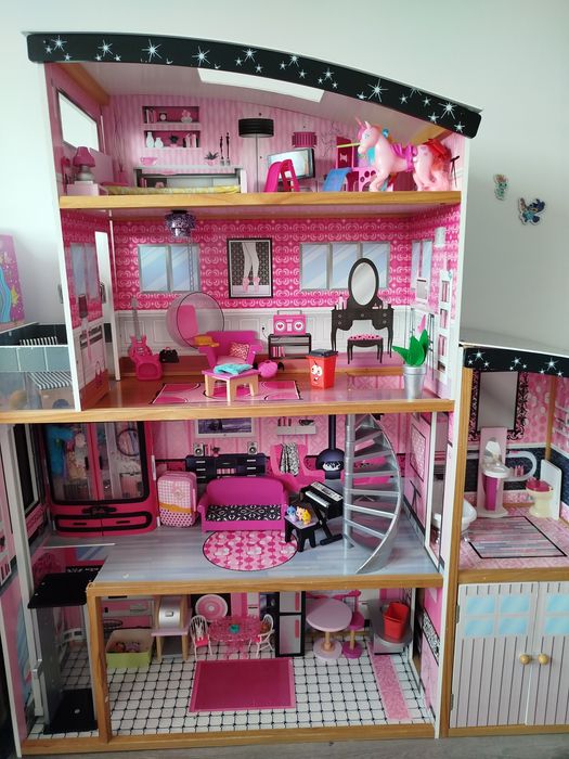 Ogromny domek rezydencja Kinder Kraft