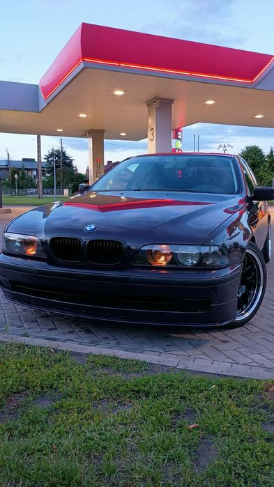 BMW e39 2.5 benzyna kolektory,konserwowana podłoga