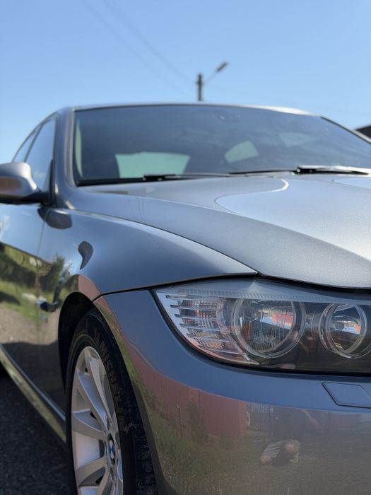 Продам BMW e90 2011 N52B30